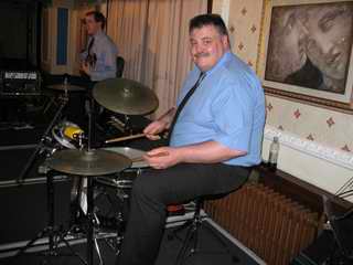Dale Norman drums & Chris Weightman plays bass.