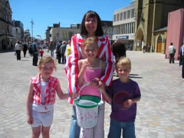 Vivien Mawdsley & young members.