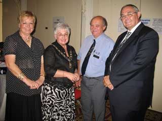 Deputy Mayor Sue Wright